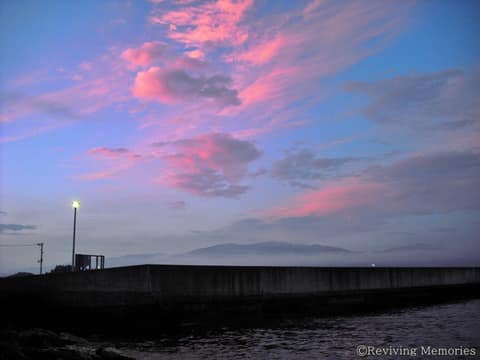 長部港の夕闇を彩る（1/1）(2010年8月9日)